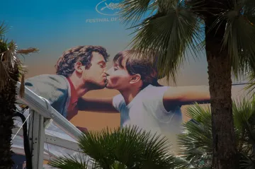 Zprávy z Cannes: Selfie zakázané, ženy nepřítomné a filmový výkop odspodu