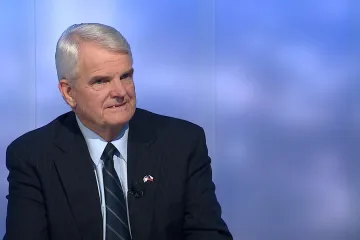 Návštěva Babiše v Bílém domě byla pro vzájemné vztahy historický okamžik, říká americký velvyslanec