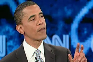 V Iowě zřejmě zvítězí Huckabee a Obama