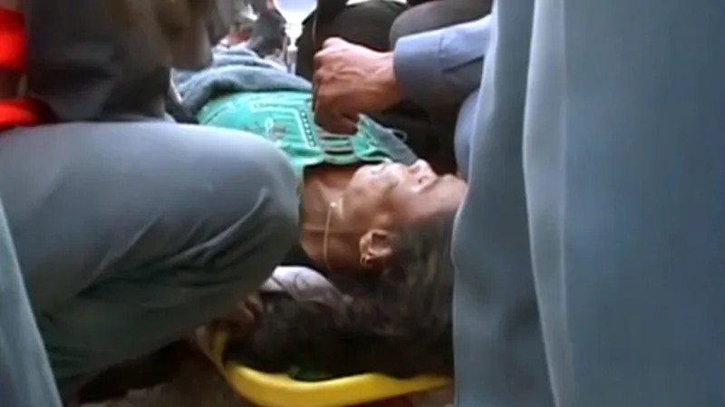 Žena přežila více než 50 hodin v sutinách