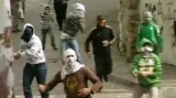 Protestující Palestinci