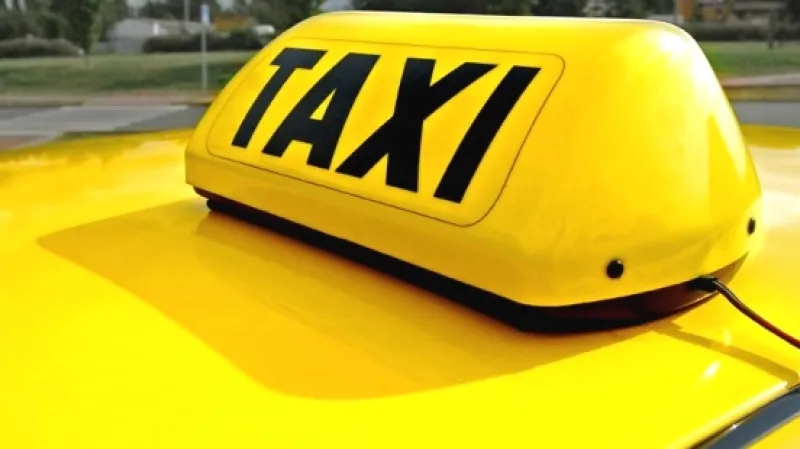 Taxi