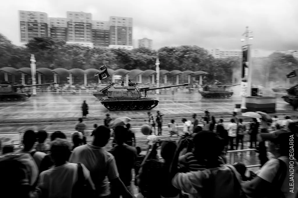 Nominace na vítěznou sérii v kategorii DLOUHODOBÉ PROJEKTY. Alejandro Cegarra – Příběh rozpadající se Venezuely, který fotograf začal zachycovat od smrti prezidenta Cháveze v roce 2013