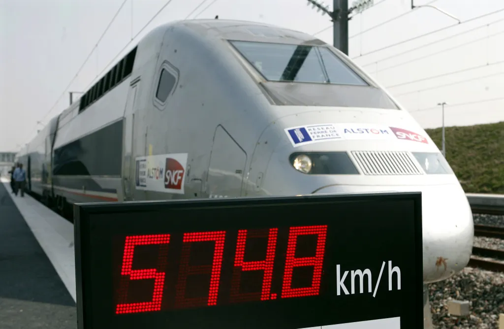 Při rekordní jízdě 3. dubna 2007 dosáhlo TGV rychlosti 574,8 kilometru za hodinu