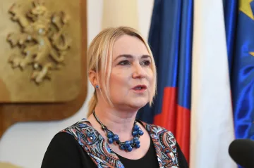 Černochová udělila vyznamenání válečným odbojářům i vojákům