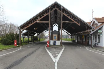 Do Rakouska a na Slovensko by se mohlo cestovat od června, myslí si Babiš