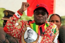 Zemřel Robert Mugabe. Autokrat, který dovedl Zimbabwe k úpadku