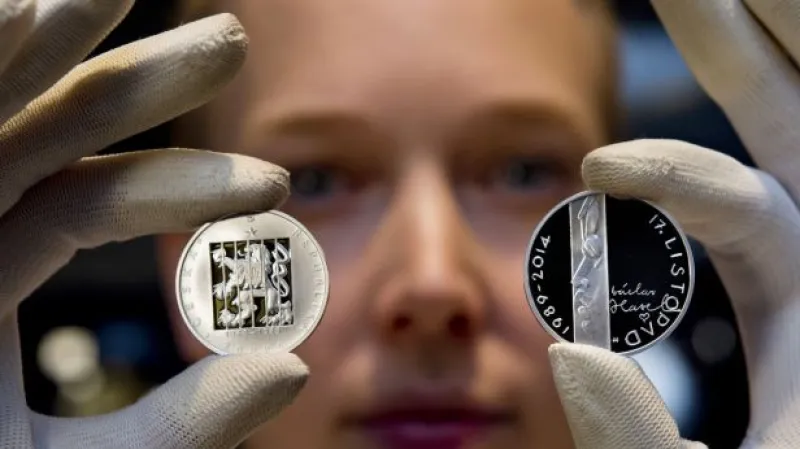 Cesta mince: Od sádrového modelu k symbolu pádu komunismu