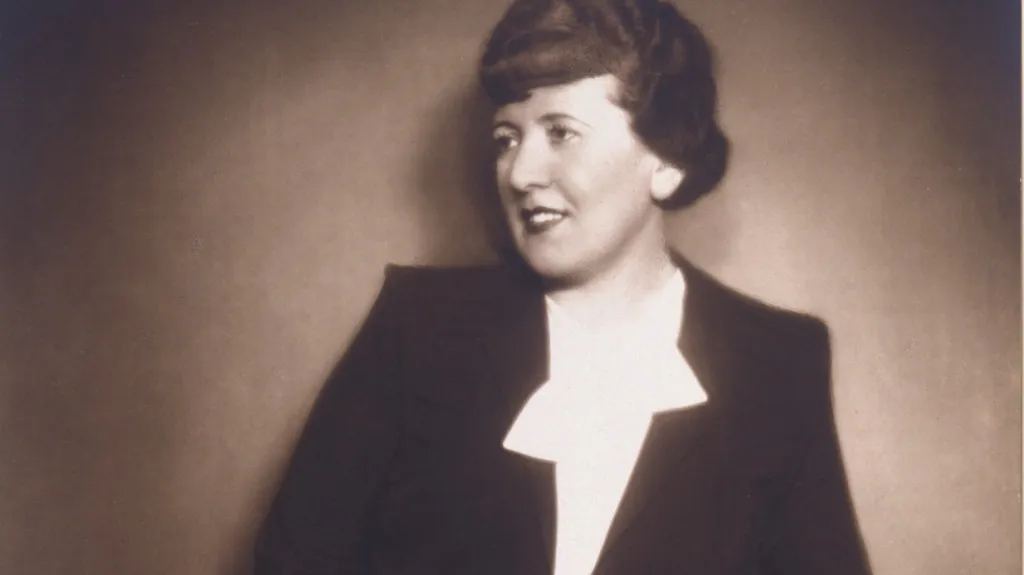 Hana Podolská, 1933 (výřez z fotografie)