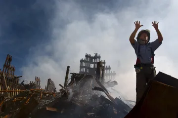 „Druhá pravda“ o 11. září stále nedává skeptikům spát