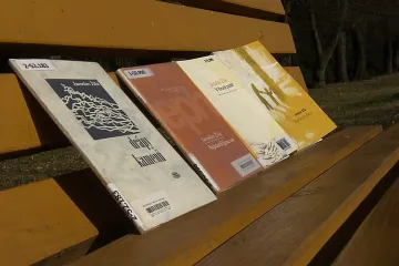 Zaťatý básník Jaroslav Žila se zapsal Tesařskou tužkou