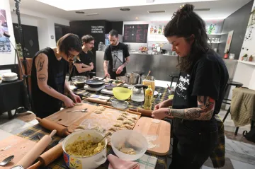 Zájem o ukrajinskou kuchyni roste. Restaurace však mají problém s nedostatkem surovin