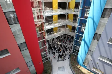 Soud zrušil obří pokutu za justiční palác. Bude se počítat znovu