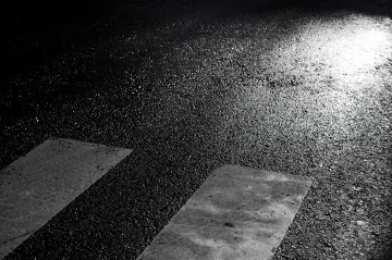 Výzkumníci testují povrch silnic, chtějí namíchat kvalitnější asfalt