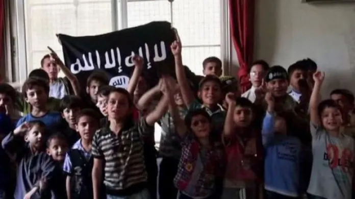 V propagandě IS hrají důležitou roli i děti