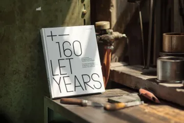 Nejkrásnější knihy 2021: Slib stoletého pamětníka holocaustu i zvukové hry z papíru