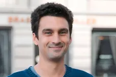 Chtěl jsem tomu přijít na kloub, říká novinář Fanta o kauze von der Leyenové