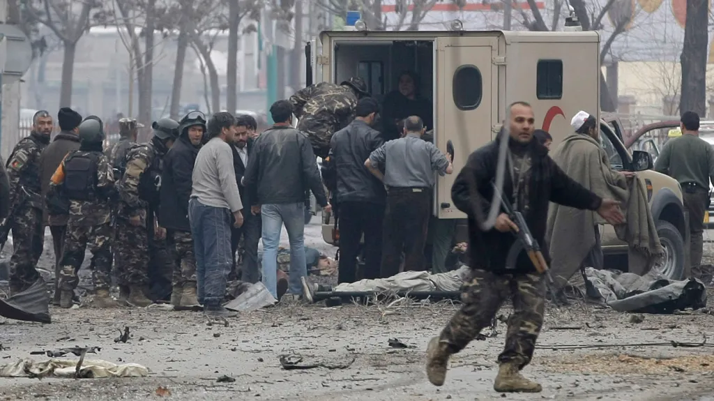 Atentát na sídlo tajné služby v Kábulu