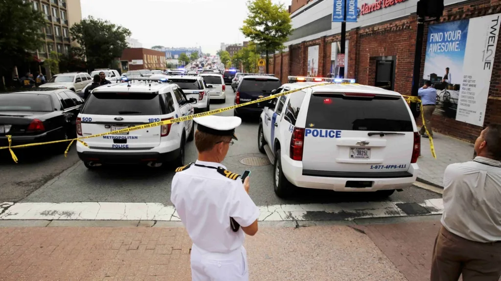 Manévry na místě hlášené střelby