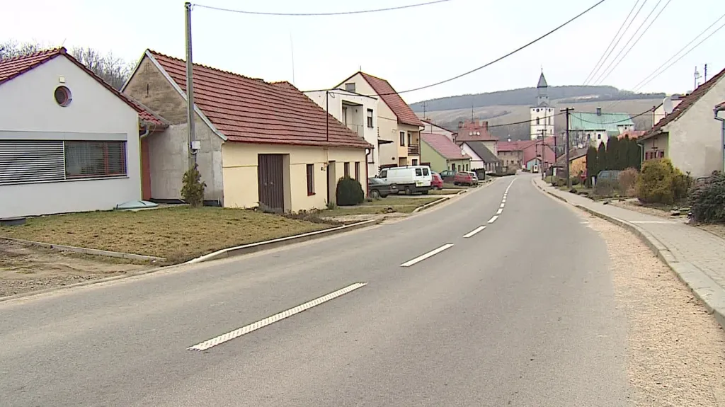 V obci Kurdějov žije asi 400 obyvatel