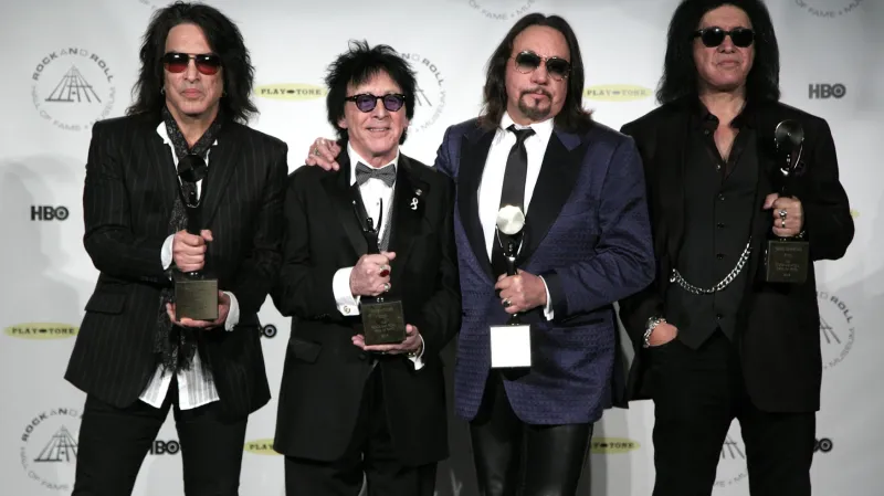 Kapela Kiss vstupuje do Rokenrolové síně slávy