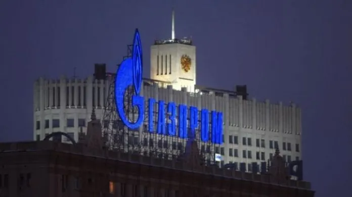 Události: Gazprom varuje před sankcemi