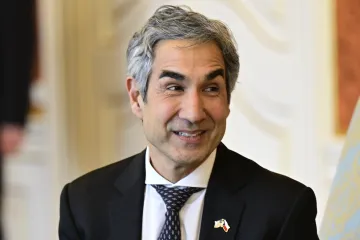 Spojené státy Česku poskytnou dalších 200 milionů dolarů na modernizaci armády