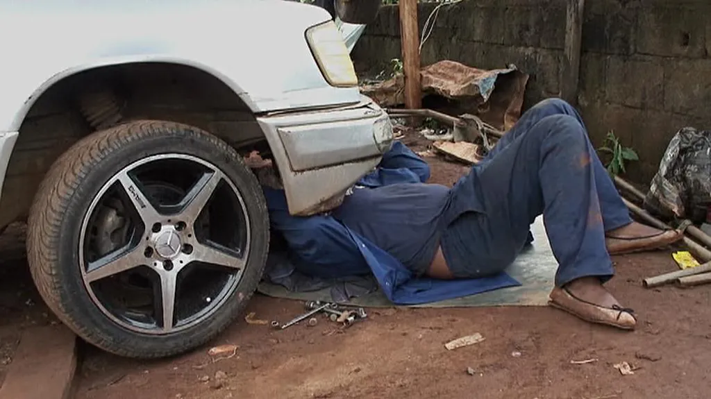 Emilienne Bindziová při práci