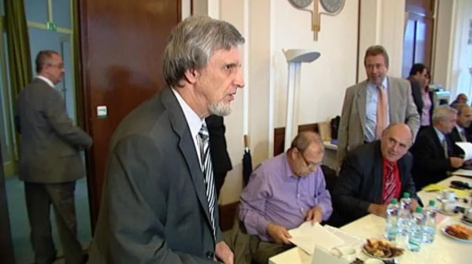 Tripartita o důchodech a zdravotnictví
