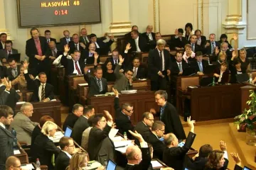 Krach penzijní reformy může skončit žalobami na Česko