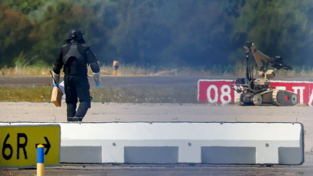 Na dronu s výbušninou z letiště u Lipska našli policisté stopy DNA