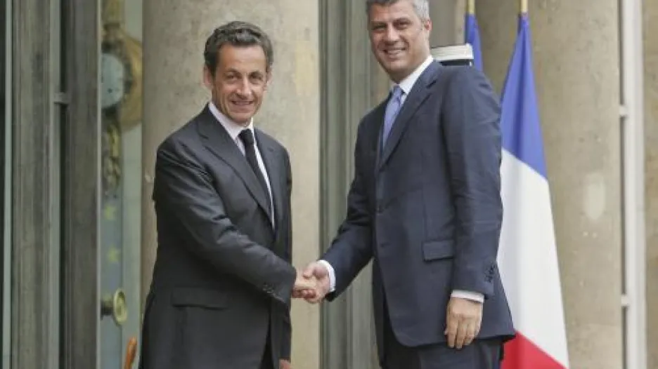 Nicolas Sarkozy a Hashim Thaçi