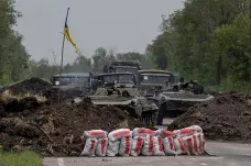 Rusové intenzivně ostřelují Severodoněck