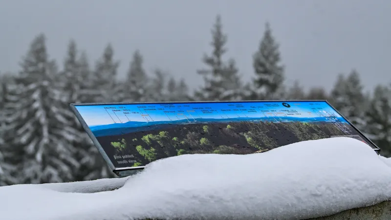 Ve vyšších polohách Jihočeského kraje ležel sněhový poprašek