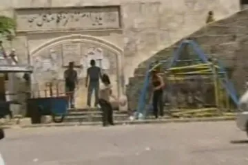 Při střetech v syrském Homsu 40 mrtvých