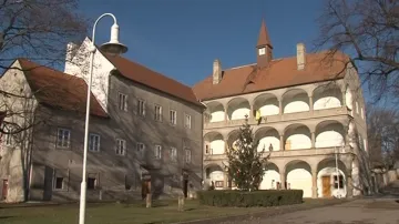 Bohutický zámek