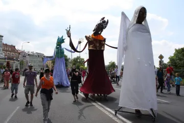 AVÍZO: Plzeň ovládnou obří loutky