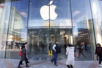 Firma Apple zažila nejhorší den za šest let. Investoři mají strach o zdraví globální ekonomiky