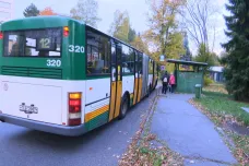 Liberec pořídil starší kloubové autobusy. Zastávky jsou na ně krátké