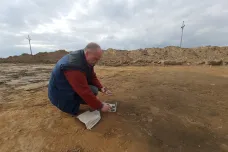 Archeologové našli na staveništi dálnice D55 u Starého Města pozůstatky sídliště z doby železné
