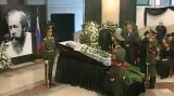 Rakev s ostatky Alexandra Solženicyna