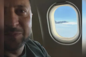 Zelenského doprovázely gripeny jako symbol a prezident to ocenil, prozradil Pojar, který s ním letěl