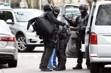 Tři mrtví po střelbě v Utrechtu. Policie zatkla podezřelého, nevylučuje zločin z vášně