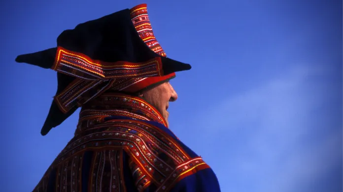 Tradiční sámský oděv