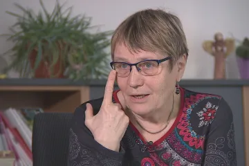 Ombudsmanka si stěžuje na ministerstvo vnitra. Tvrdí, že jí brání ve výkonu funkce