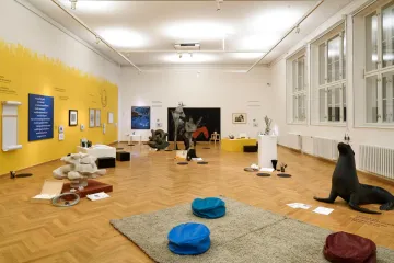 Brčko na drátě inspiruje malé návštěvníky ostravské galerie k vlastnímu tvoření