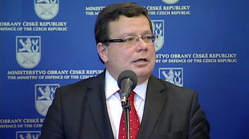 Ministr obrany Alexandr Vondra (ODS)