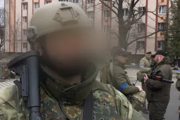 V Praze pracoval jako svářeč. Nyní je Oleksandr na Ukrajině u speciálních jednotek