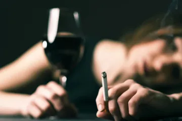 V povánočním období mají ženy sklon k alkoholismu víc než kdy jindy