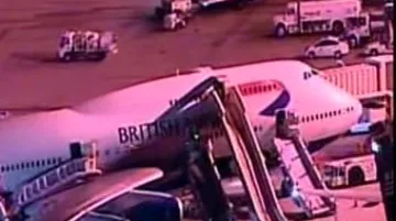 Evakuace z Boeingu 747